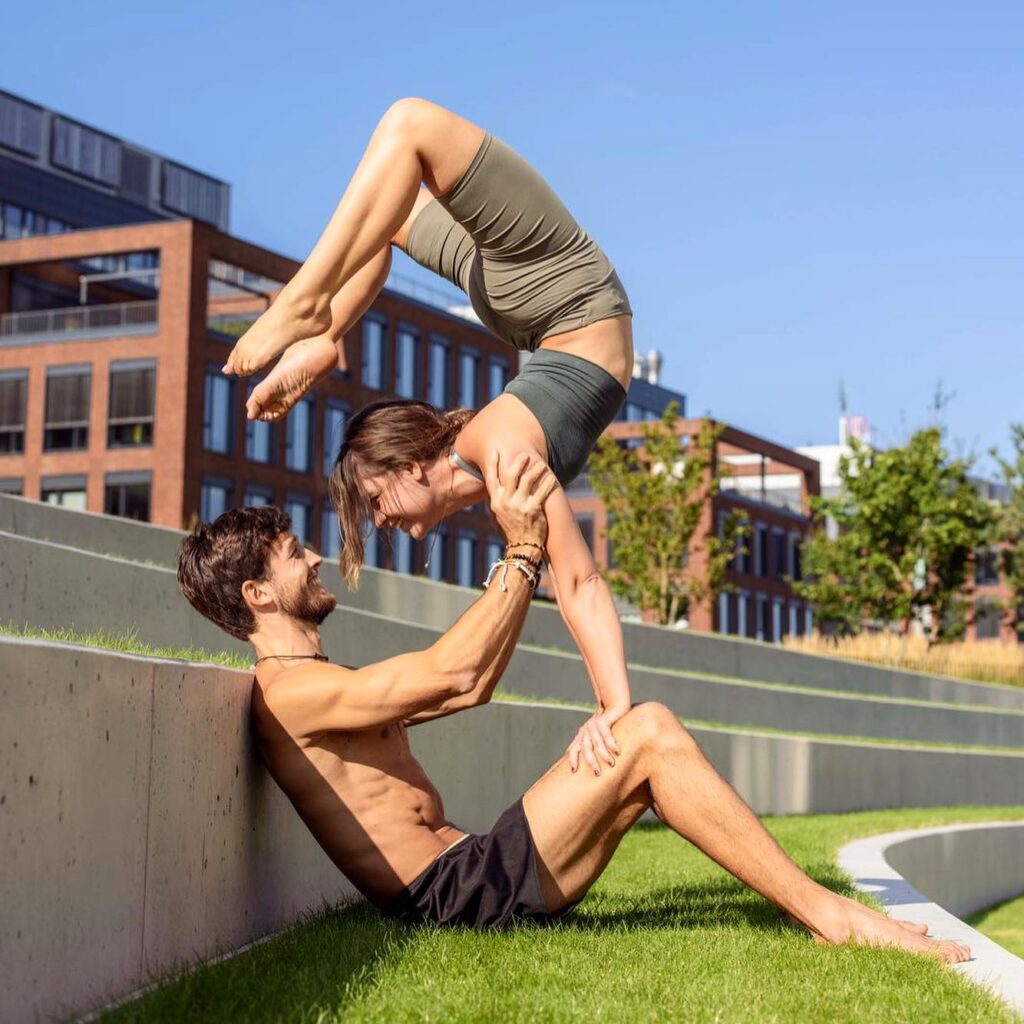 misaris acro